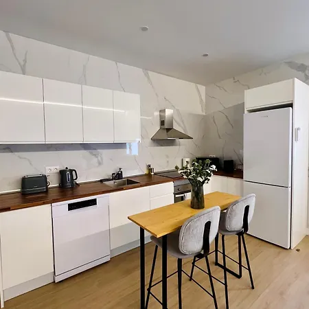 Casa Centrica A Estrenar Lägenhet